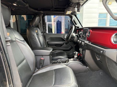 Used 2018 Jeep Wrangler Unlimited Rubicon AWD/4WD image 27