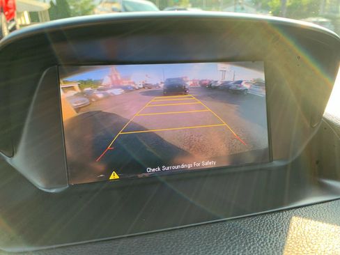 Used 2015 Buick Encore Convenience FWD image 18