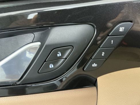 Used 2019 Chevrolet Blazer Premier w/ Sun and Wheels Package image 18