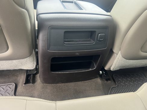 Used 2015 Chevrolet Silverado 1500 LTZ Z71 w/ LTZ Plus Package image 13