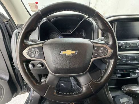 Used 2017 Chevrolet Colorado Z71 w/ LPO, Premium Interior Package AWD/4WD image 16
