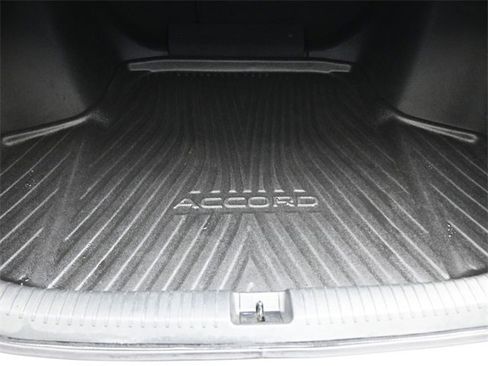 Used 2024 Honda Accord EX image 10