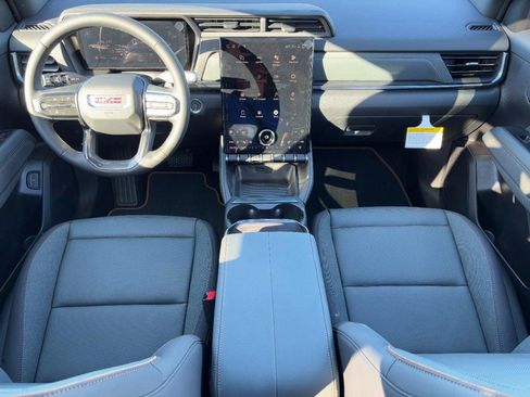 New 2026 GMC Terrain AT4 w/ Convenience Package III image 30