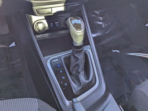 Used 2018 Hyundai Accent SE image 23