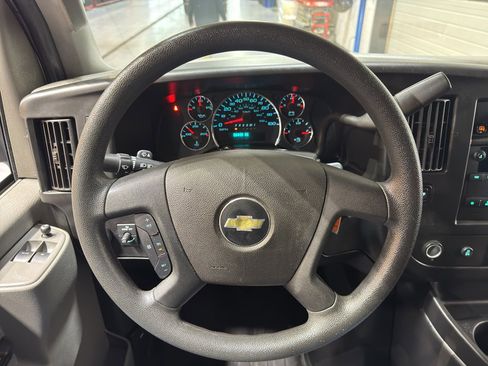 Used 2023 Chevrolet Express 2500 w/ Driver Convenience Package image 16