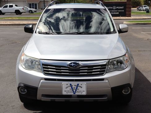 Used 2010 Subaru Forester 2.5X Premium image 12