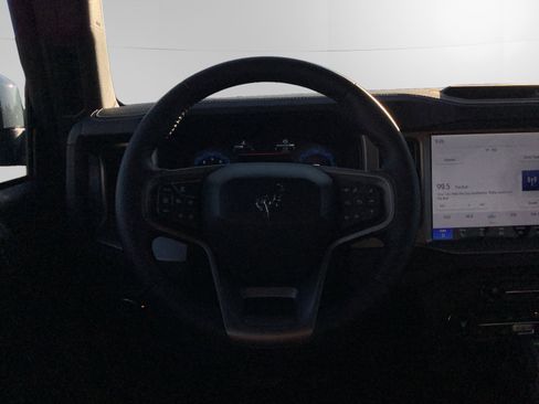 New 2025 Ford Bronco Outer Banks image 12