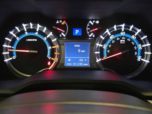 Used 2016 Toyota 4Runner TRD Pro AWD/4WD image 12