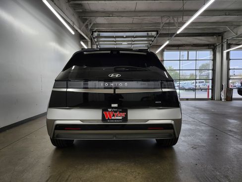 New 2026 Hyundai Ioniq 5 Limited image 24