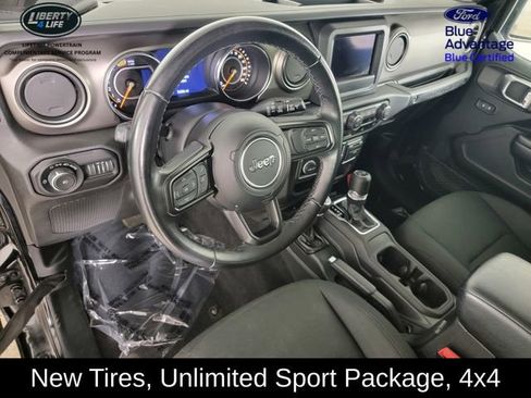 Used 2021 Jeep Wrangler Unlimited Sport AWD/4WD image 12