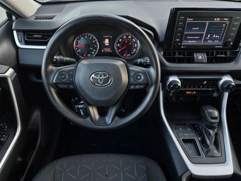 Used 2021 Toyota RAV4 XLE image 12