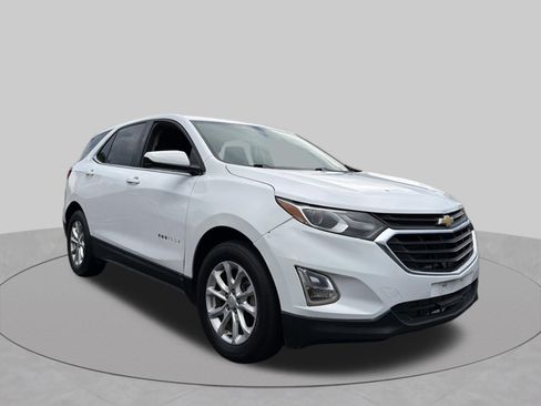 Used 2019 Chevrolet Equinox LT FWD image 8