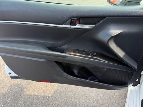 Used 2022 Toyota Camry SE FWD image 26