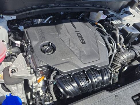 Used 2025 Hyundai Tucson SEL FWD image 17