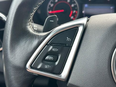 Used 2020 Chevrolet Camaro LS RWD image 16