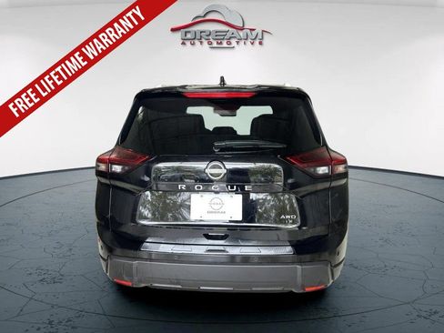 New 2026 Nissan Rogue SV w/ SV Premium Package AWD/4WD image 9