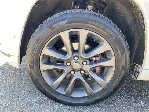 Used 2018 Jeep Grand Cherokee High Altitude AWD/4WD image 39