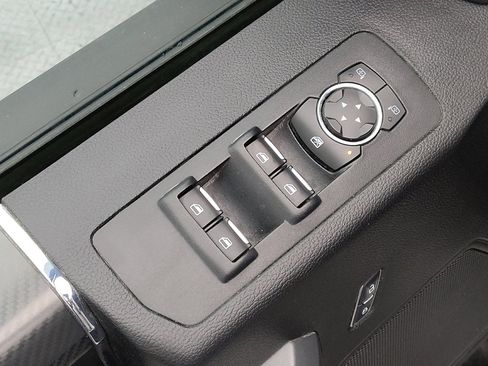 Used 2018 Ford F150 XLT w/ Equipment Group 302A Luxury AWD/4WD image 27