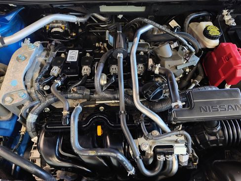Used 2021 Nissan Sentra SR FWD image 29