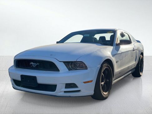 Used 2014 Ford Mustang Coupe w/ Equipment Group 102A image 2