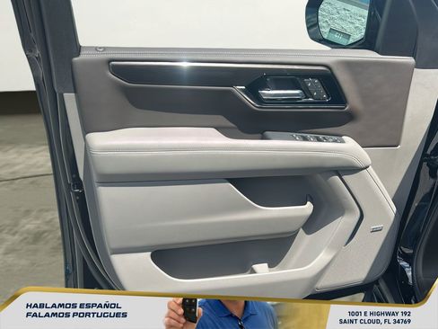 New 2026 GMC Yukon XL Elevation w/ LPO, Elevation Black Package AWD/4WD image 10