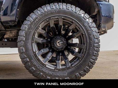 Used 2021 Ford F250 Lariat w/ Lariat Ultimate Package image 11