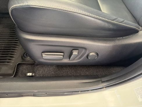 Used 2018 Toyota RAV4 Limited w/ All Weather Liner Package AWD/4WD image 11