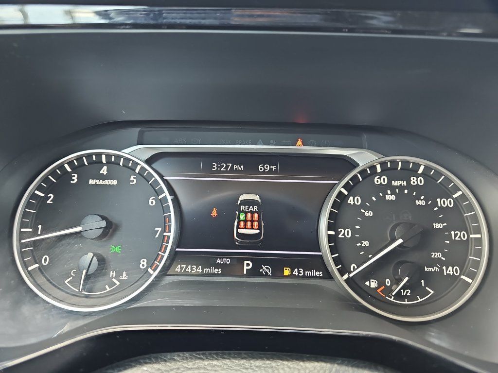 Used 2025 Nissan Pathfinder SV AWD/4WD image 19