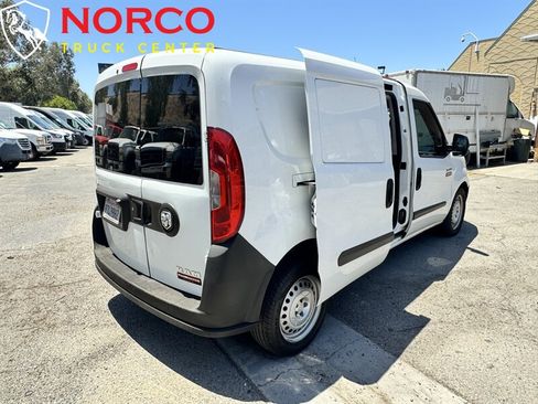 Used 2016 RAM ProMaster City Tradesman FWD image 11