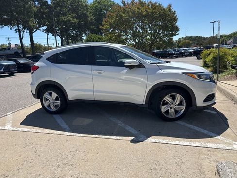 Used 2019 Honda HR-V EX-L image 3