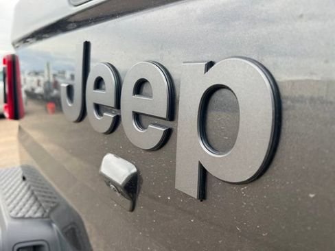 Used 2021 Jeep Gladiator Sport w/ Quick Order Package 24Q 80Th AWD/4WD image 12