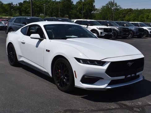 Used 2024 Ford Mustang Coupe w/ 2.3L High Performance Package RWD image 4