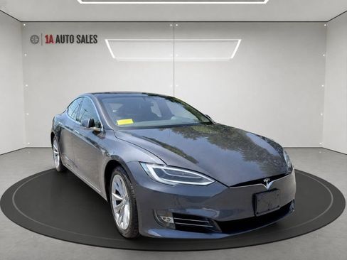 Used 2019 Tesla Model S Long Range AWD/4WD image 7