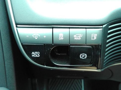 Used 2025 Hyundai Ioniq 5 Limited RWD image 37