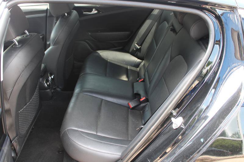 Used 2019 Kia Stinger AWD/4WD image 12