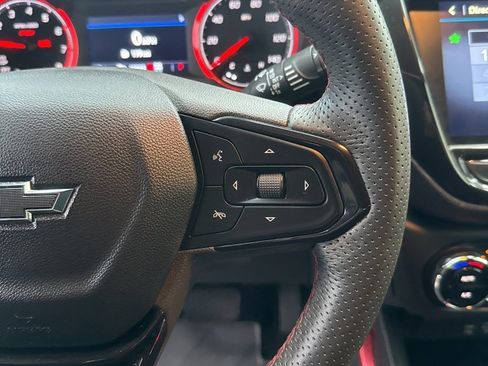 Used 2023 Chevrolet TrailBlazer RS w/ Sun and Liftgate Package image 33