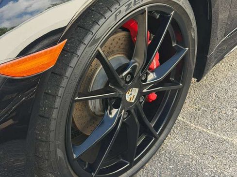 Used 2017 Porsche 718 Cayman S RWD image 4