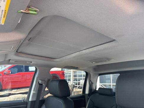 Used 2018 GMC Sierra 1500 SLT w/ Texas SLT Premium Package AWD/4WD image 15