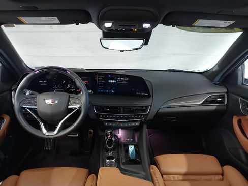 Used 2025 Cadillac CT5 Premium Luxury w/ Platinum Package image 5