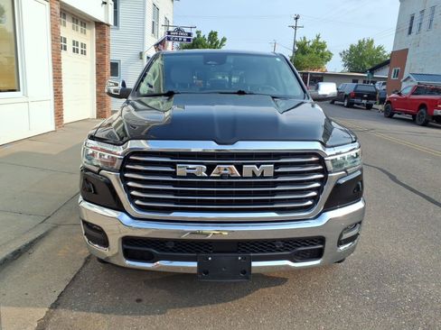 Used 2025 RAM 1500 Laramie w/ Bed Utility Group AWD/4WD image 3
