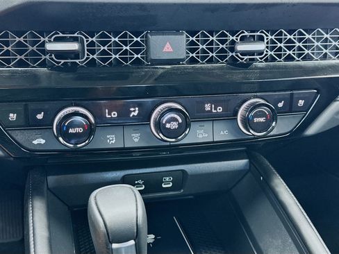 Used 2024 Honda Accord Touring image 12