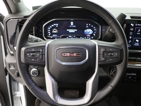 Used 2024 GMC Sierra 2500 SLE image 22