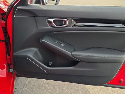 Used 2024 Honda Civic EX-L image 31