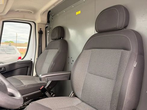 Used 2018 RAM ProMaster 1500 FWD image 12