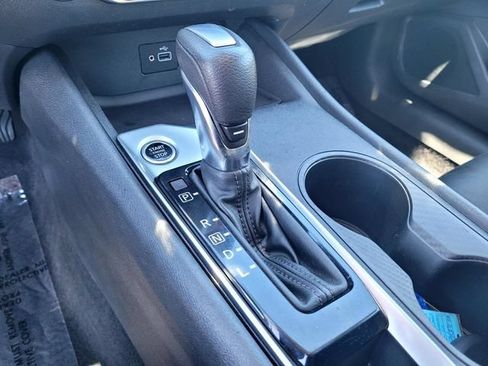 Used 2022 Nissan Altima 2.5 S FWD image 19