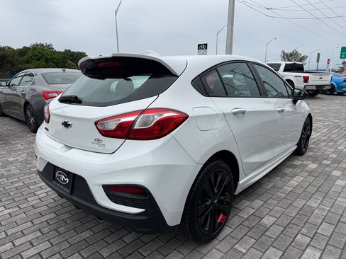 Used 2018 Chevrolet Cruze LT image 8