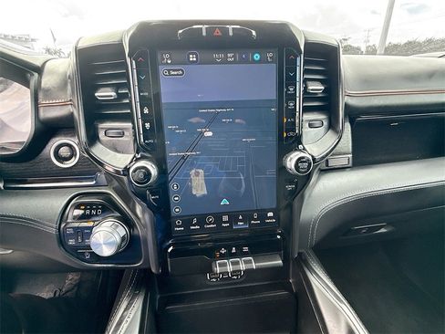 Used 2023 RAM 1500 Limited w/ Body Color Bumper Group image 14