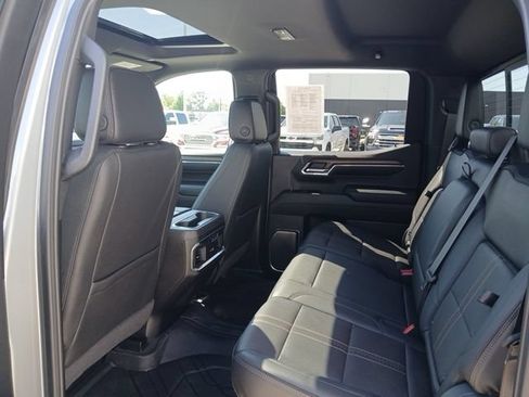 Certified 2024 Chevrolet Silverado 1500 High Country w/ High Country Premium Package AWD/4WD image 27