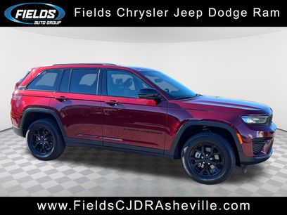Used 2024 Jeep Grand Cherokee Altitude