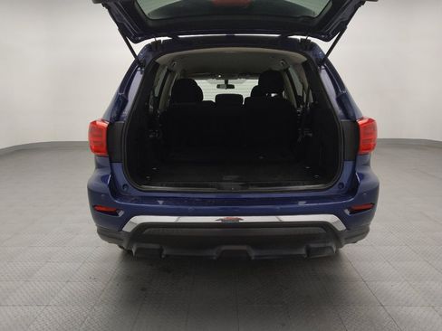 Used 2019 Nissan Pathfinder S image 29